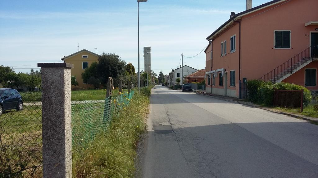 B&B Sotto Le Stelle Fano Exteriör bild